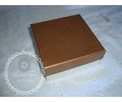 Κουτί βάπτισης 9Χ9Χ3 ιδανικό για μπομπονιέρα γάμου, με εξαιρετικό χαρτί πολυετελείας